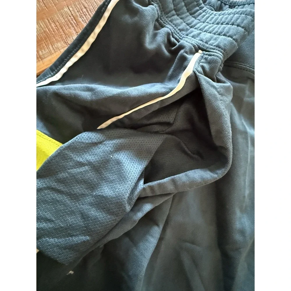 Men's Jordan Green Basketball Short Size XXL SEE PHOTOS